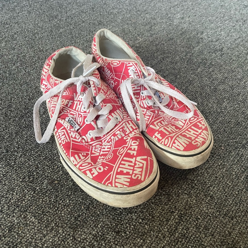 Canvas vans